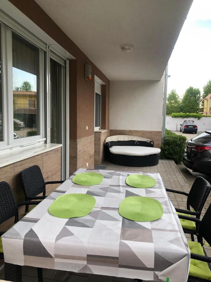 Mango Wellness Apartman Siofok Exterior photo